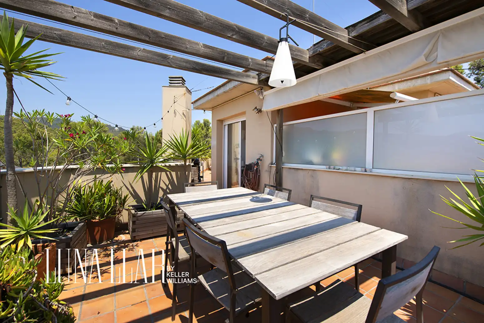 Terrasse von Wohnung zum Verkauf in Castelldefels mit Klimaanlage, Heizung und Parkett