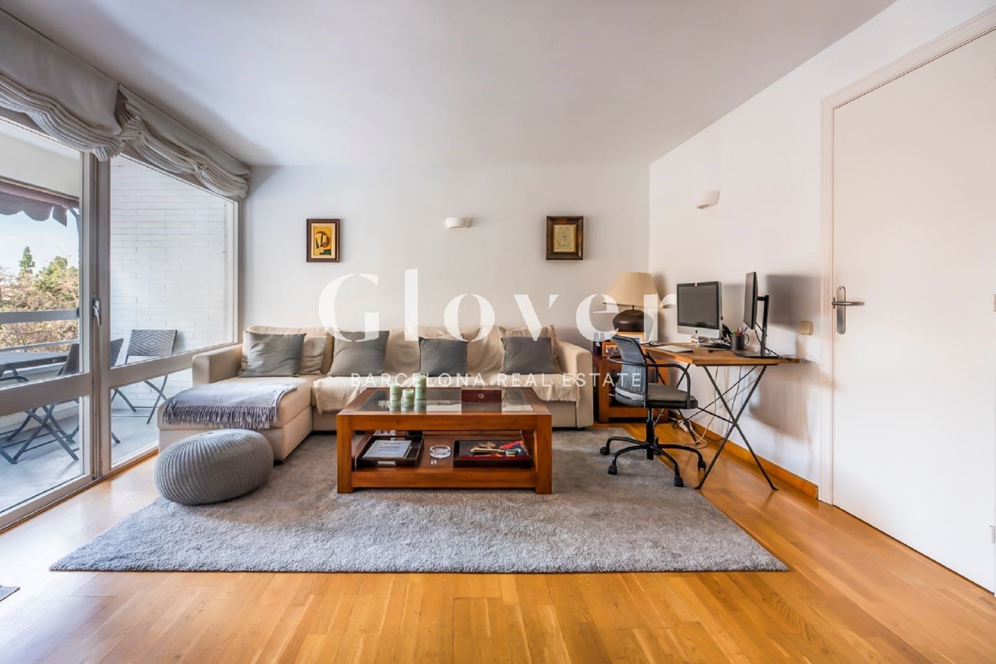 Living room of Flat to rent in  Barcelona Capital  with Heating, Terrace and Balcony