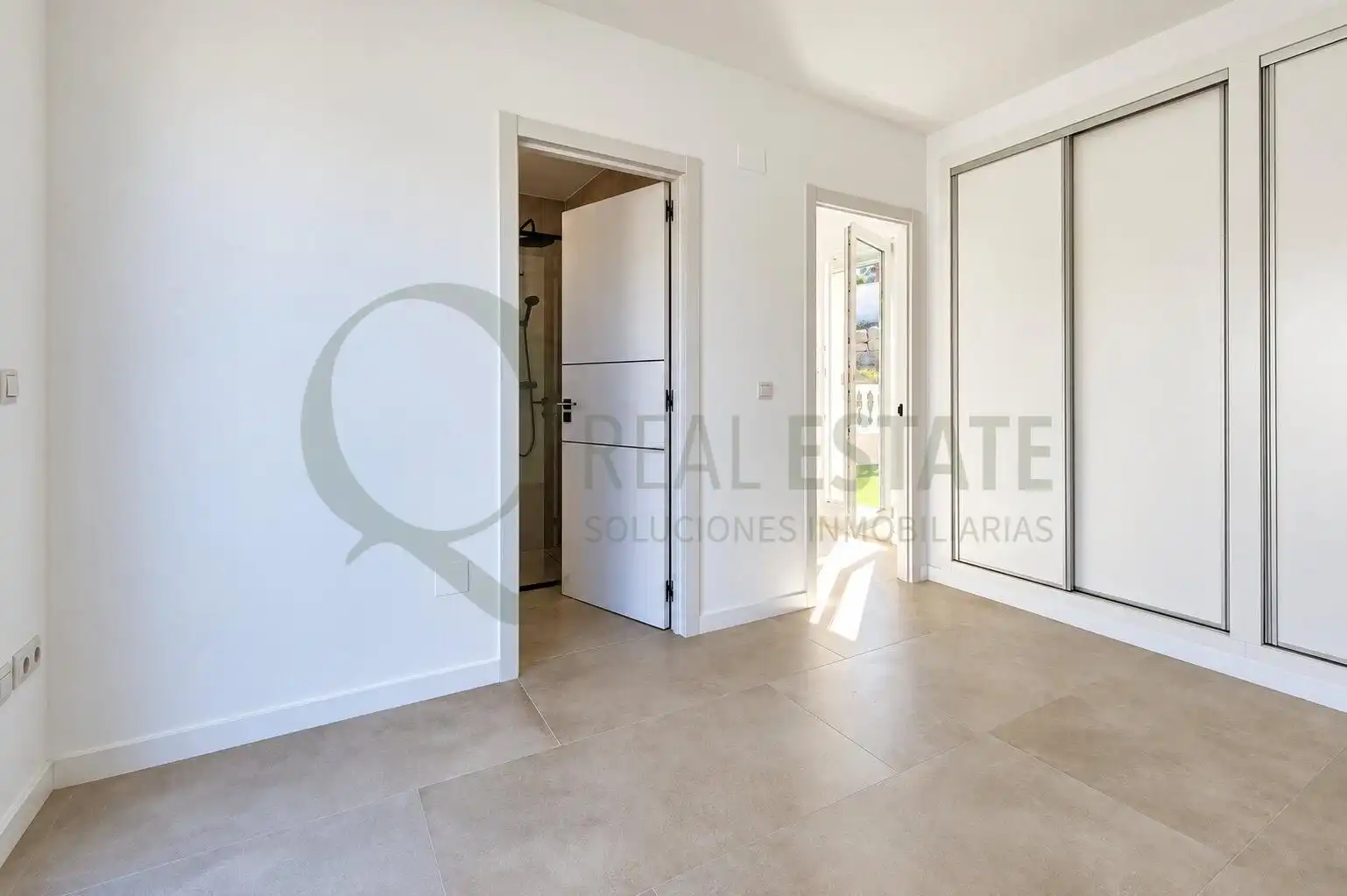 Detached house with garden for sale in Calle Calle Torrevella, imagen 24