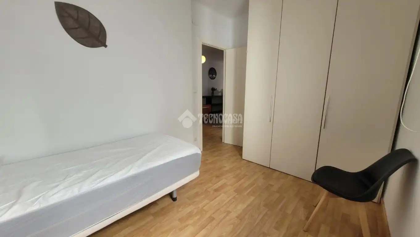 Habitación de Piso en venta en Sevilla