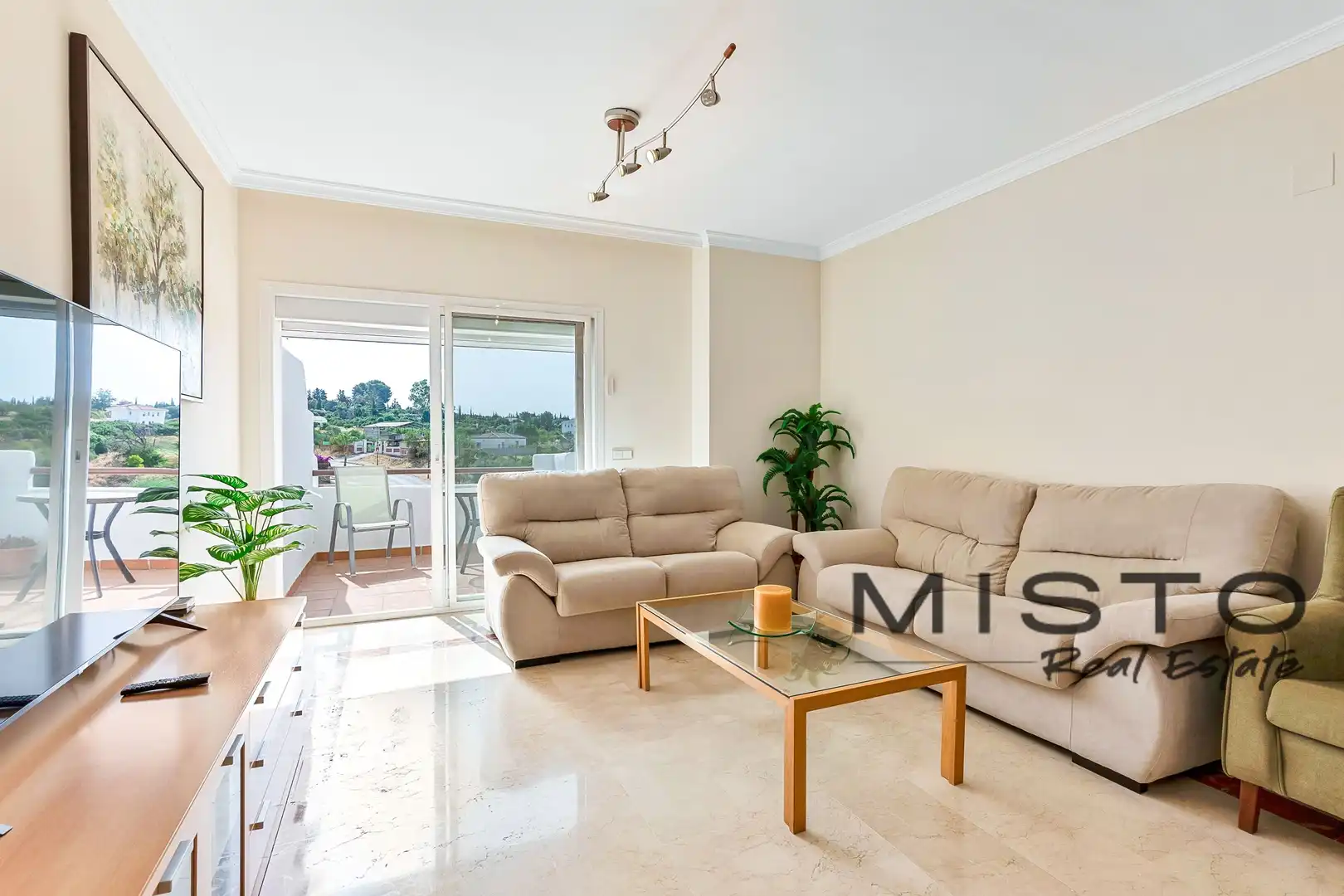 Appartement à vendre à UR CAMINO LA RESINERA  Es: Pl: Pt:C  ESTEPONA (MÁLAGA)