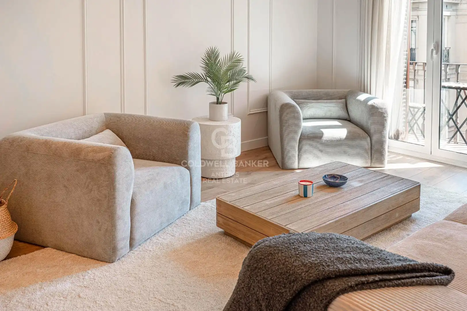 Wohnzimmer von Wohnung zum Verkauf in Barcelona mit Klimaanlage, Parkett und Terrasse