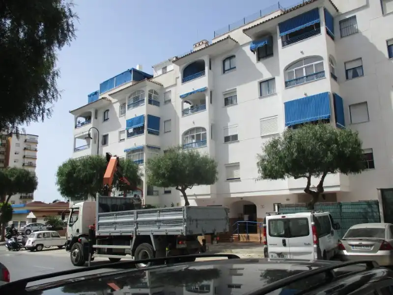 Vista exterior de Piso en venta en Mijas con Terraza