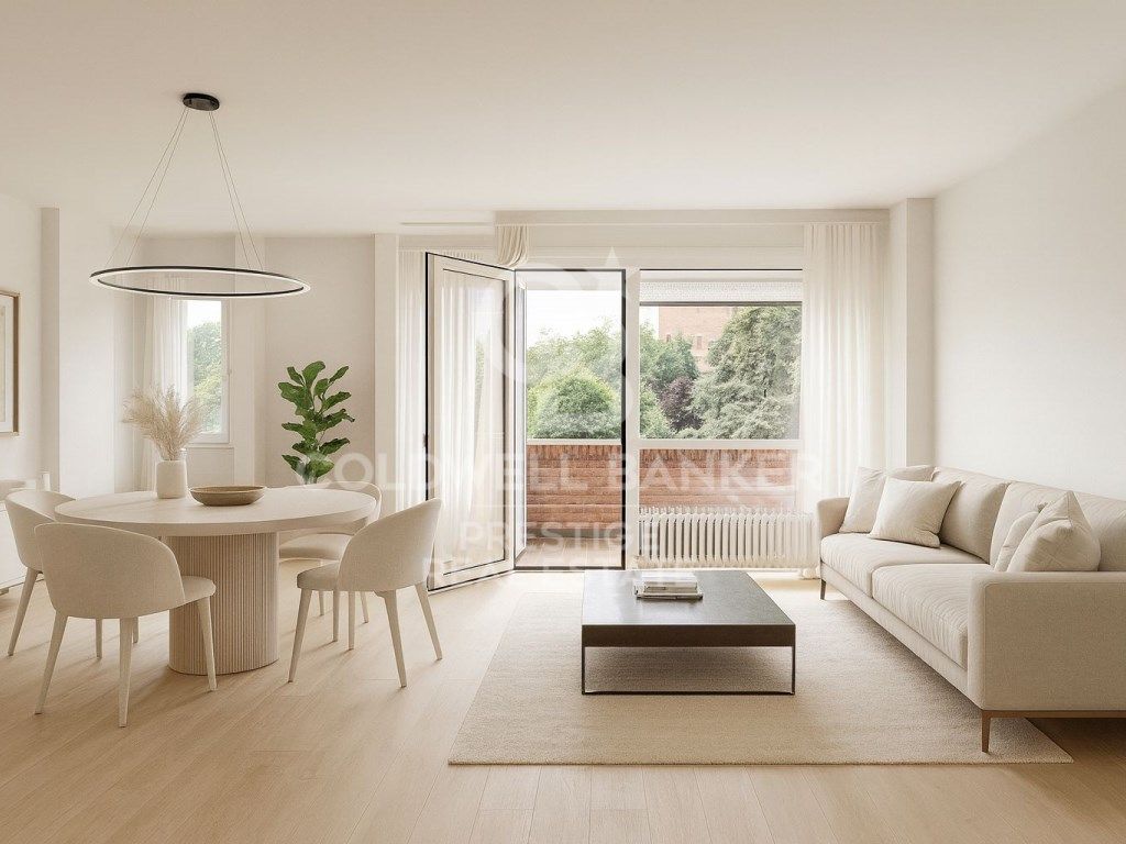 Living room of Flat for sale in  Barcelona Capital  with Terrace, Swimming Pool and Community pool