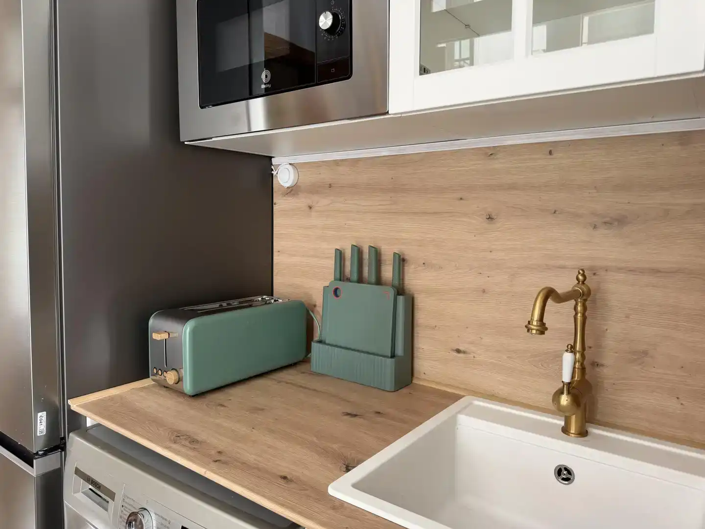 Cuina de Apartament de lloguer en Valencia amb Aire condicionat, Parquet i Moblat