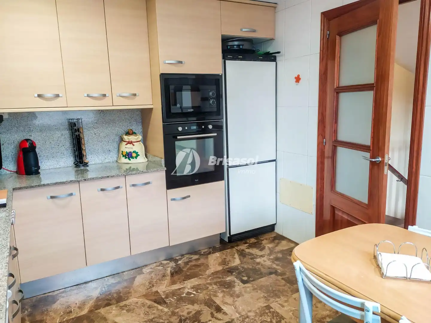 Cocina de Casa adosada en venta en Cambrils con Aire acondicionado, Calefacción y Jardín privado