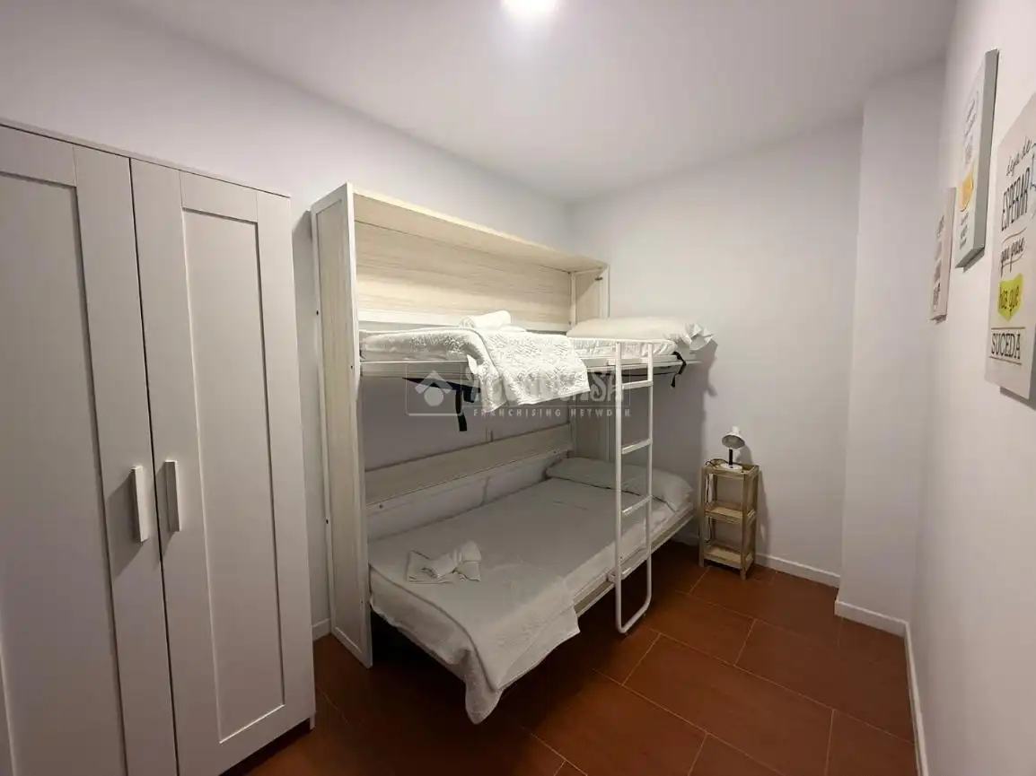 Schlafzimmer von Gebäude zum Verkauf in Barbate