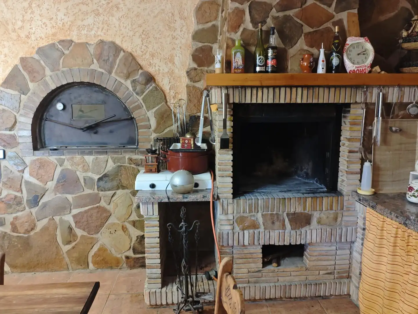 Country homes for sale in Sax  with Private garden, Storage room and Swimming Pool