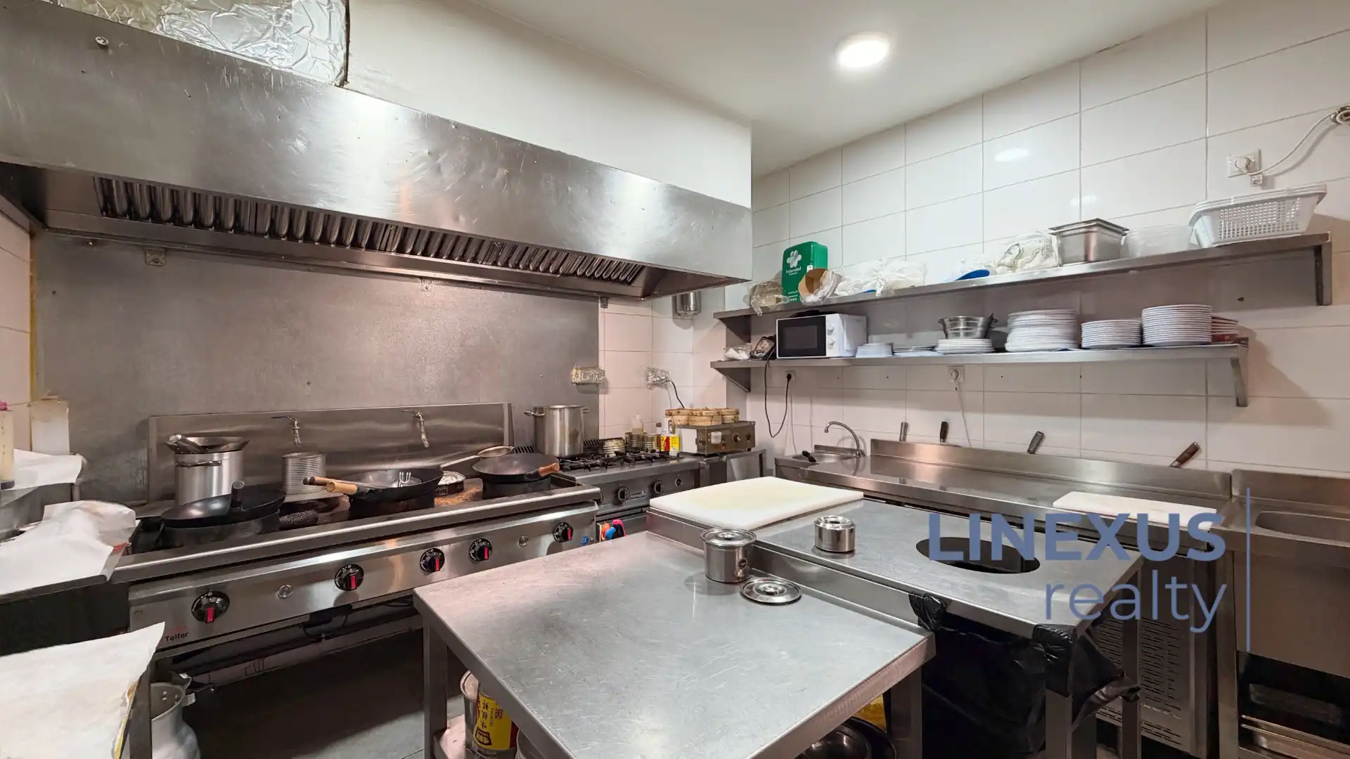 Kitchen of Commercial properties for transfer in Las Palmas de Gran Canaria  with Terrace, Furnished and Internet