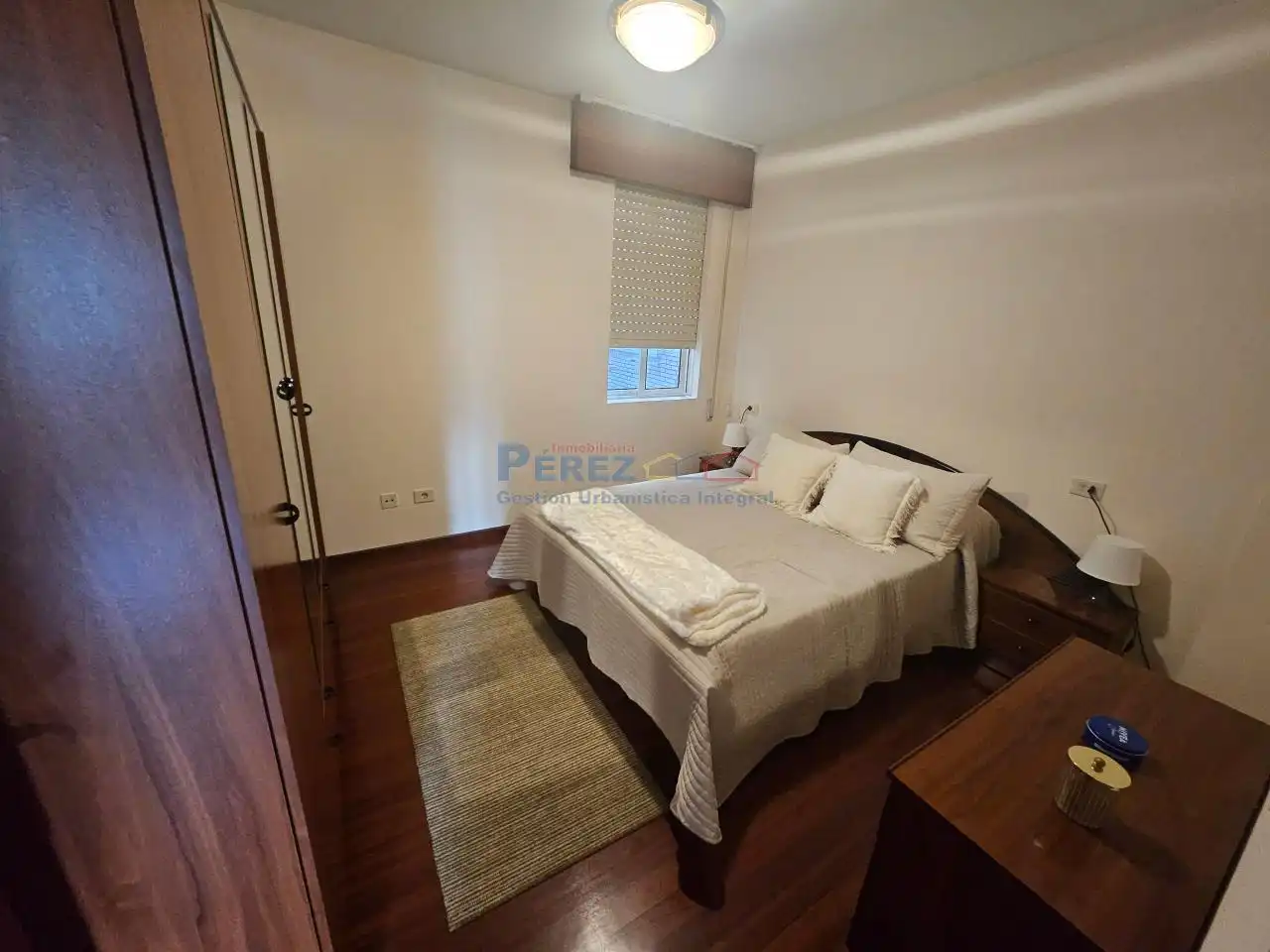 Schlafzimmer von Wohnungen zur Miete in Cabanas mit Heizung, Parkett und Abstellraum