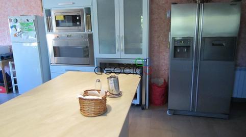 Foto 2 de Casa o xalet en venda a Calle Los Abetos, Chiloeches, Guadalajara