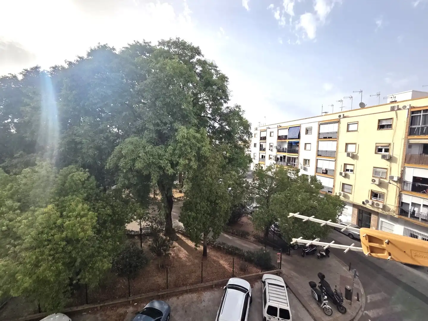Aparcament de Pis en venda en Sevilla amb Terrassa