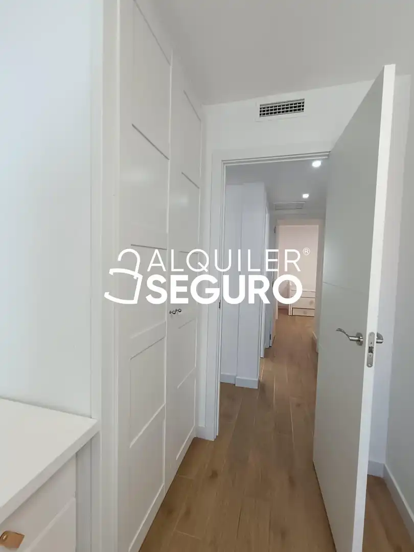 Piso de alquiler en Aranjuez con Aire acondicionado, Calefacción y Terraza