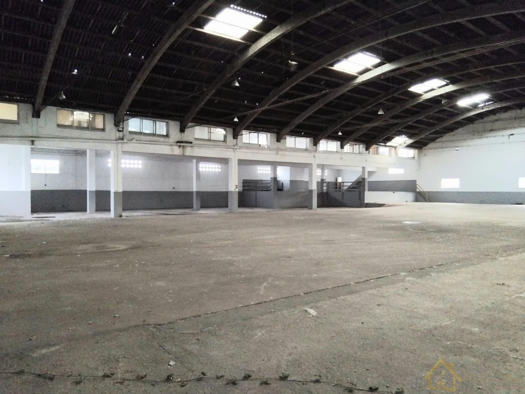 Nau industrial en venda en Lugo Capital