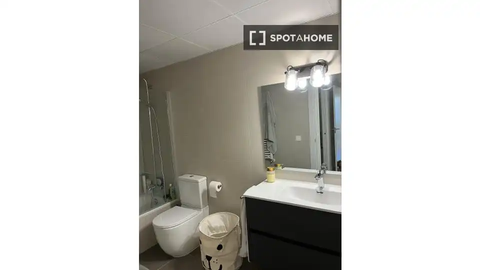 Room in Valencia, Valencia