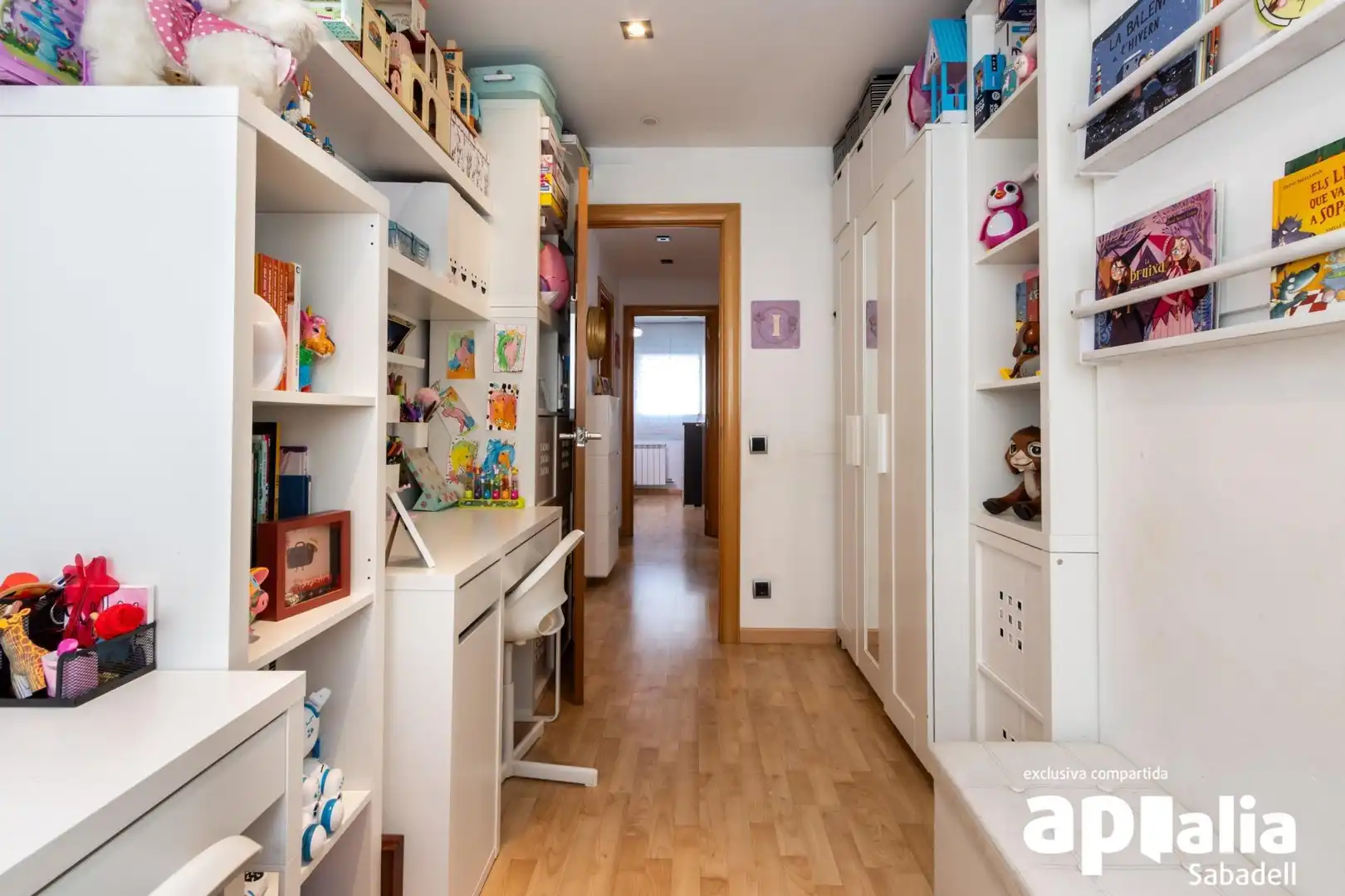 Piso en venta en Sabadell con Aire acondicionado, Calefacción y Piscina comunitaria