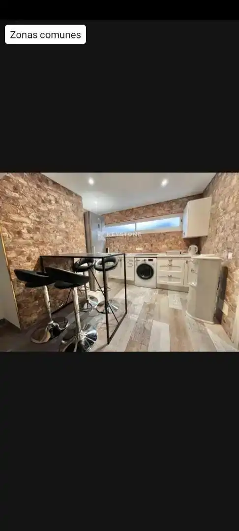 Cuina de Apartament per a compartir en  Palma de Mallorca amb Aire condicionat, Parquet i Moblat