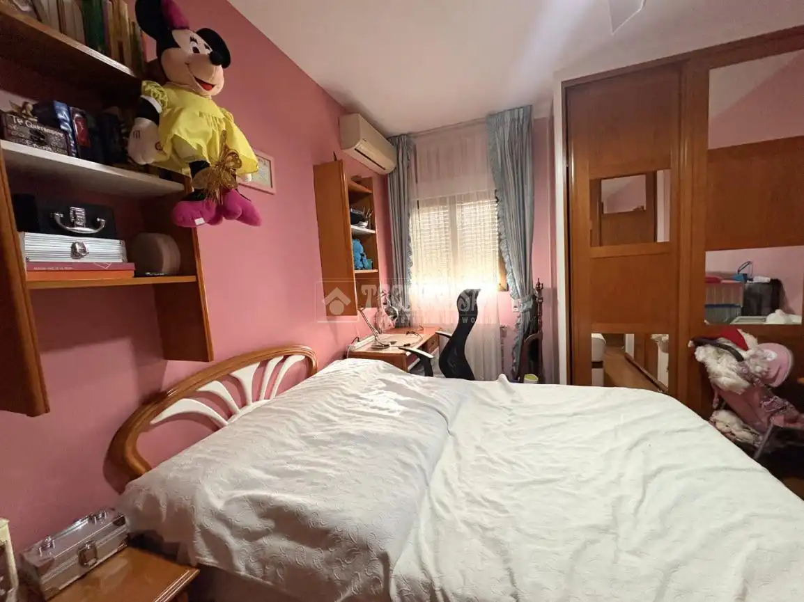 Habitación de Piso en venta en Loeches