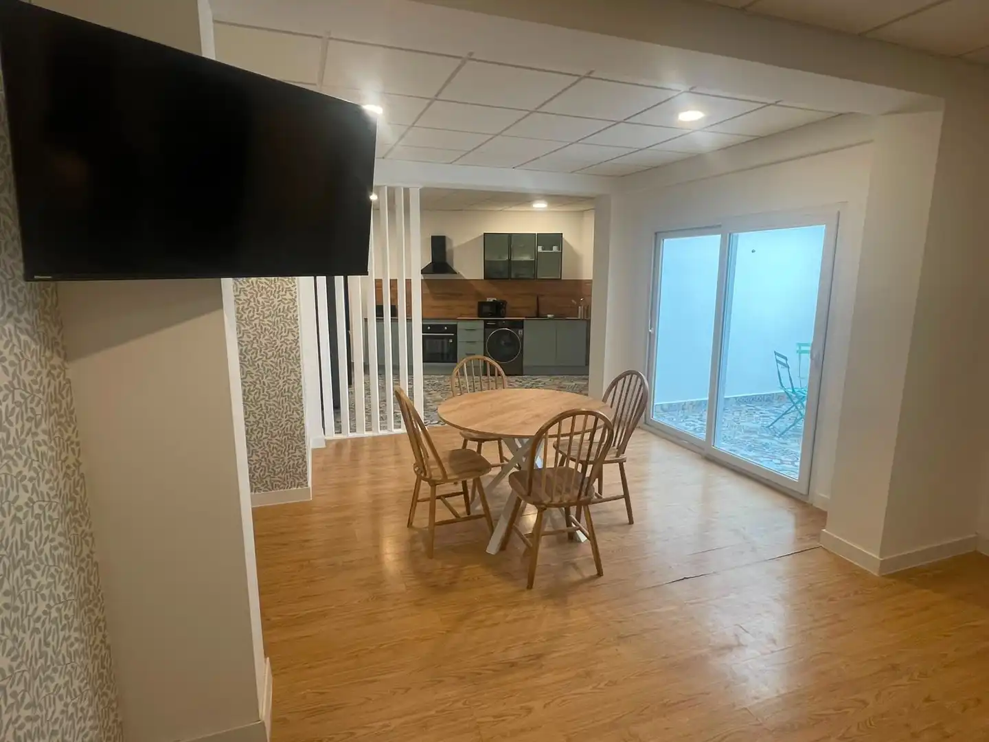 Wohnung zur Miete in Algeciras mit Klimaanlage, Heizung und Terrasse