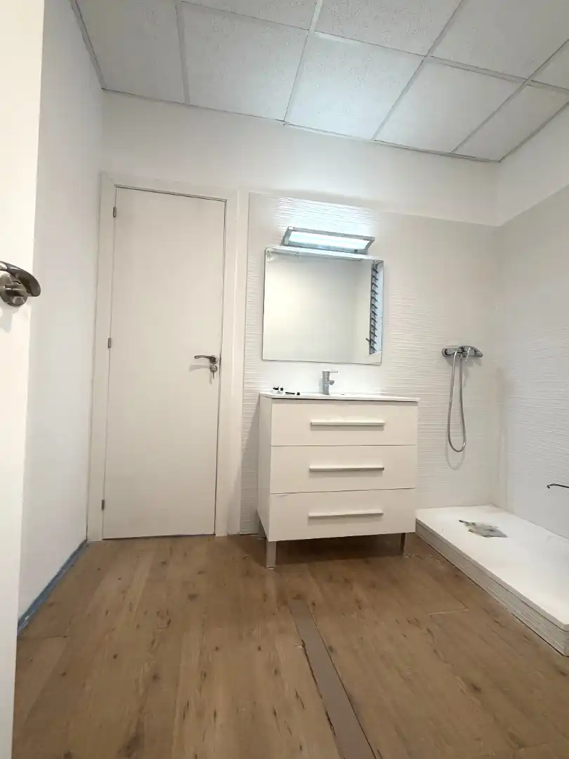 Baño de Oficina de alquiler en Granollers