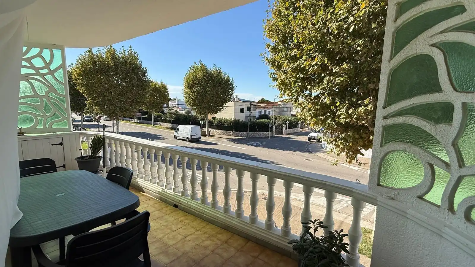Vista exterior de Apartamento en venta en Empuriabrava con Aire acondicionado, Terraza y Amueblado