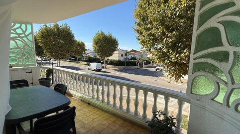 Foto 2 de Apartamento en venta en Carmençó, Empuriabrava