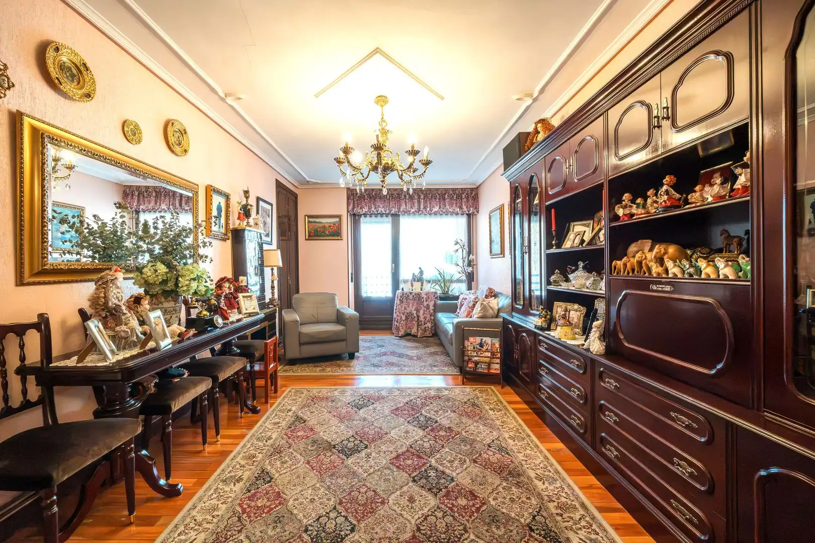 Living room of Flat for sale in Bilbao   with Heating and Balcony