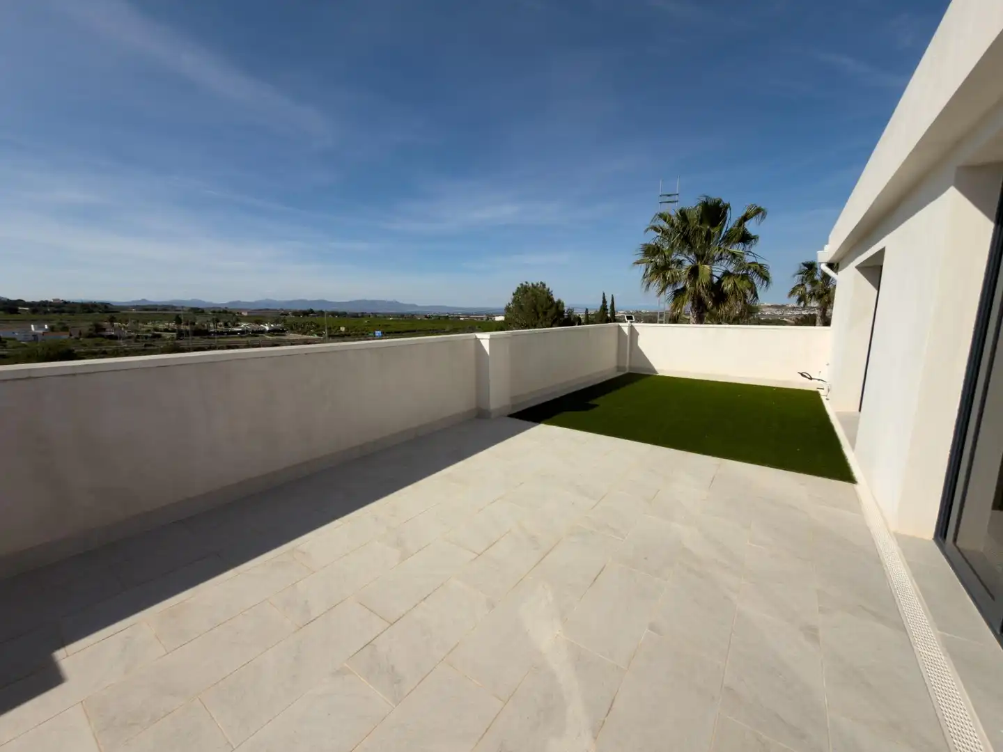 Terrassa de Casa o xalet en venda en Los Montesinos amb Aire condicionat, Calefacció i Jardí privat
