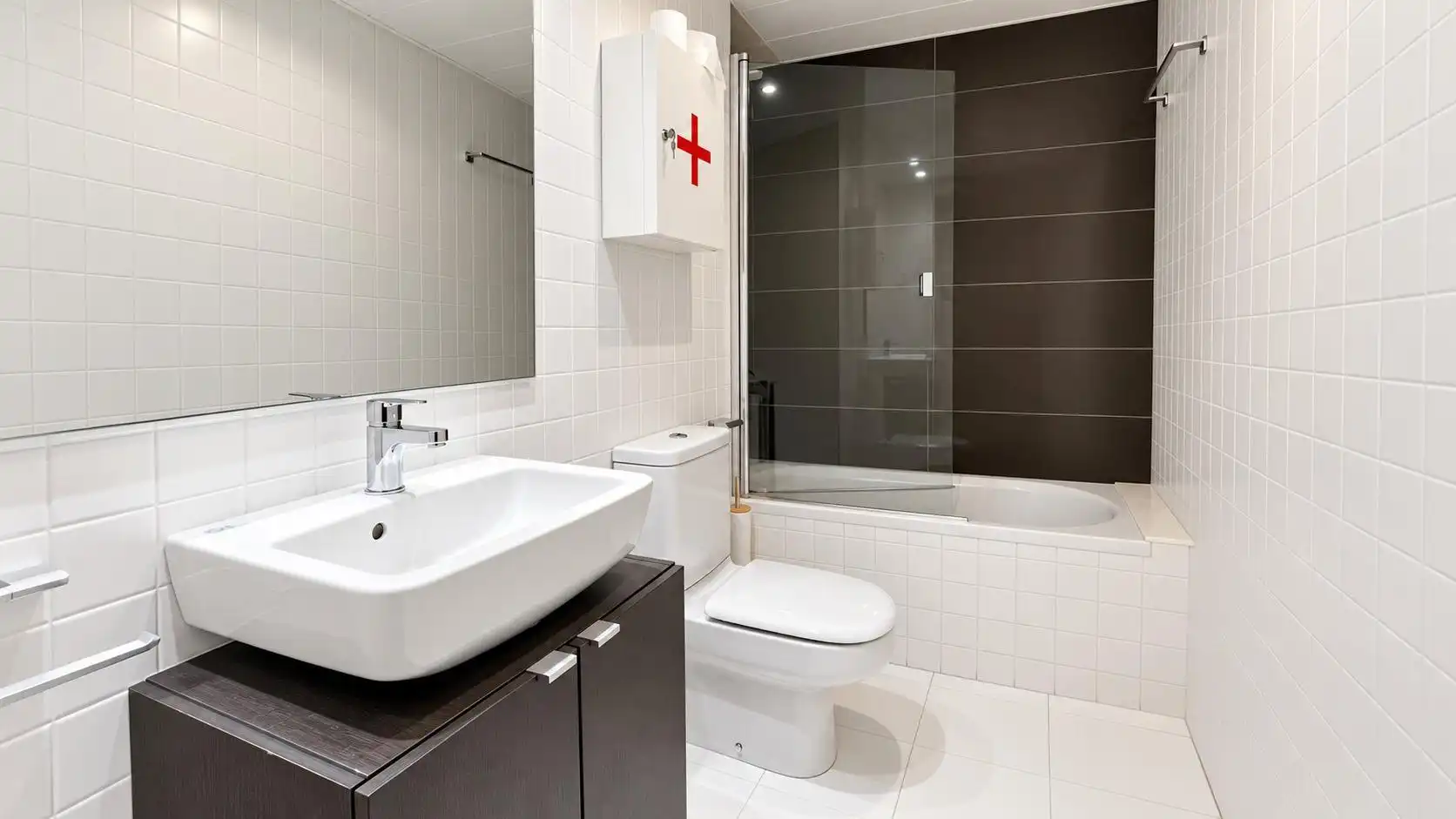 Baño de Planta baja de alquiler en Les Pinedes  