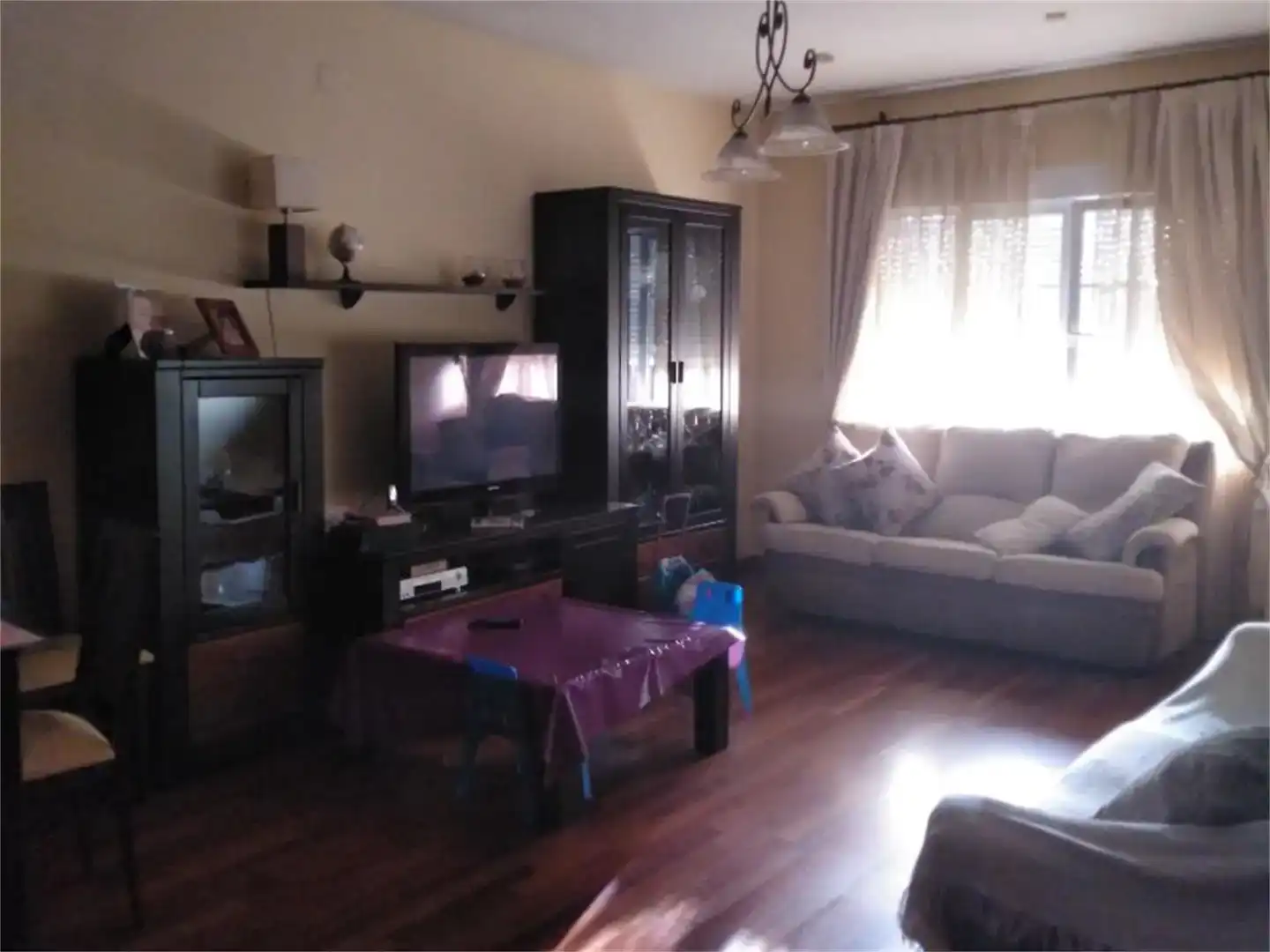 Sala de estar de Casa o chalet en venta en Tomelloso con Aire acondicionado y Balcón