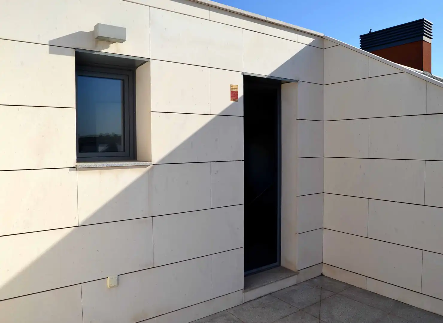 Exterior view of Detached homes for rent in La Moraleja  with Air Conditioner, Heating and Private garden