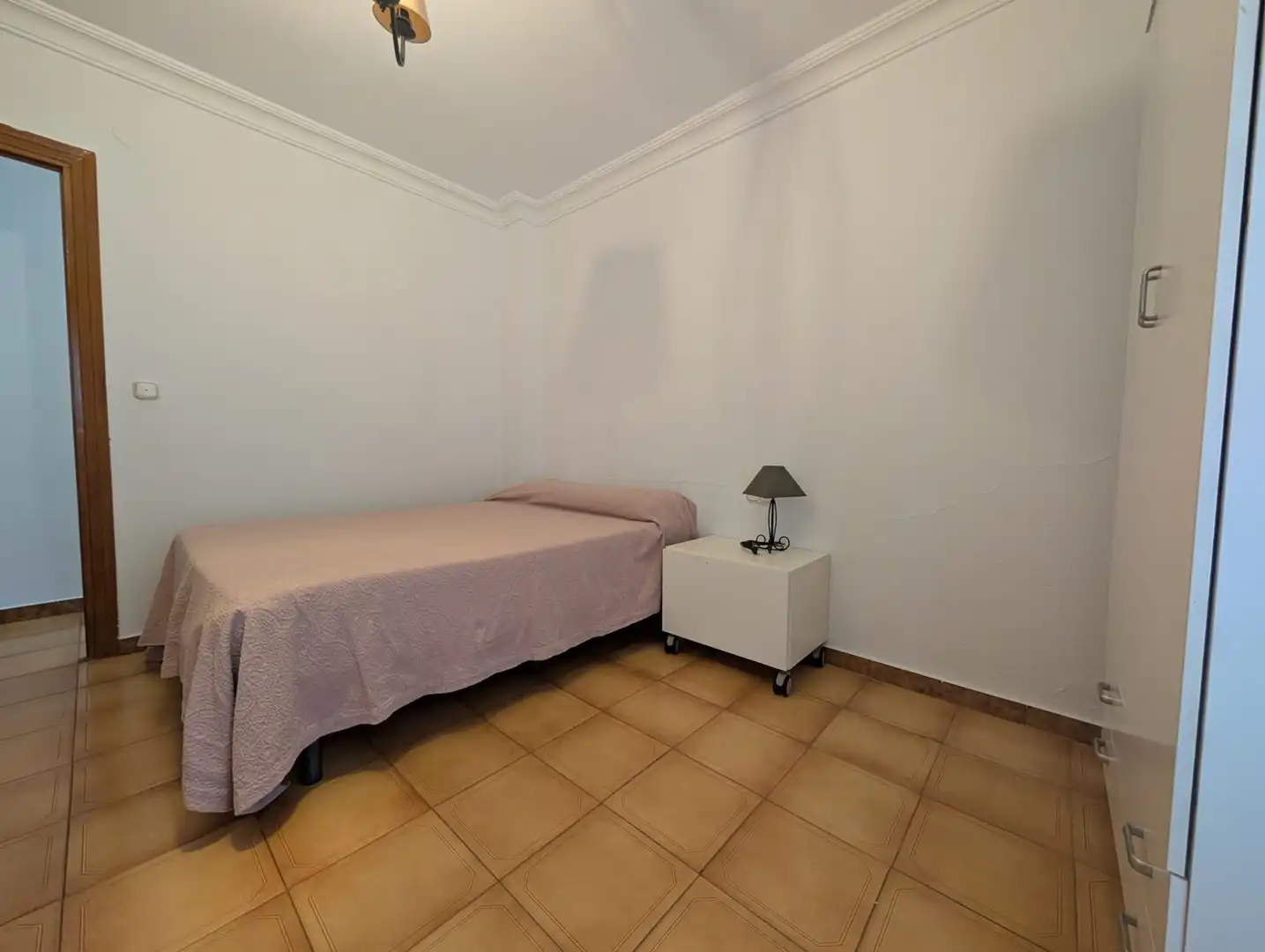 Habitación de Piso en venta en Huelva con Aire acondicionado
