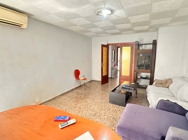 Appartamento con ascensore in vendita a Centro Urbano
