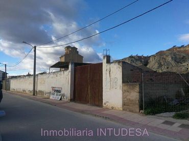 Terrenos y solares en venta en Bárdenas