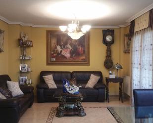 Living room of Single-family semi-detached for sale in Santiago de Compostela   with Heating and Storage room