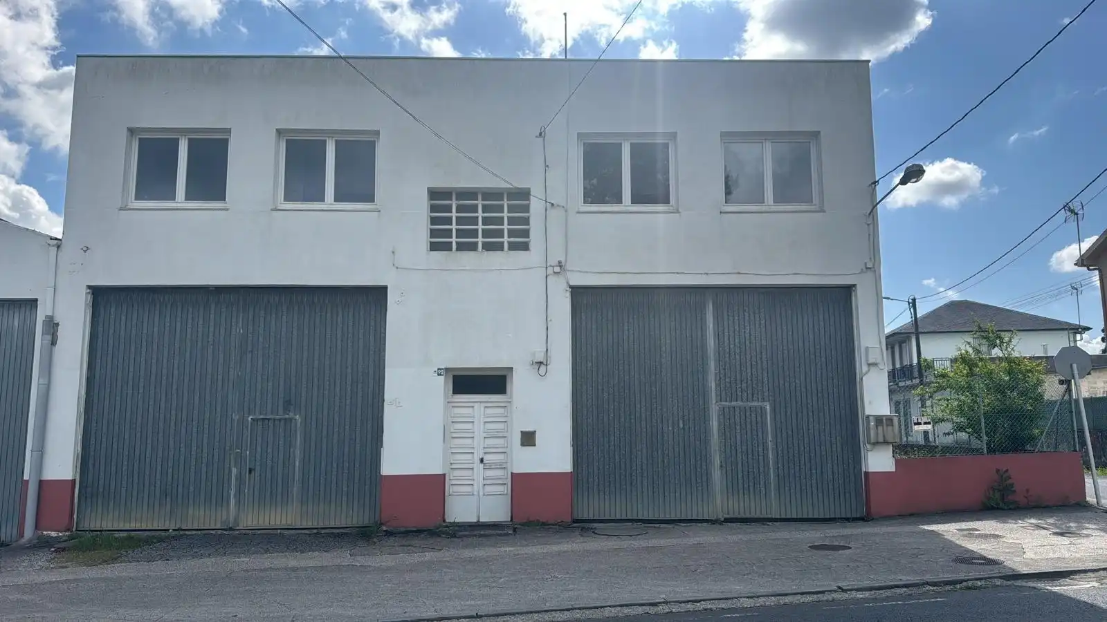 Nave industrial in affitto a Avenida de Razo