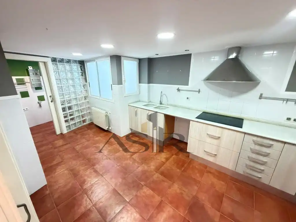 Piso con terraza en venta en Avinguda Sants Patrons, imagen 18