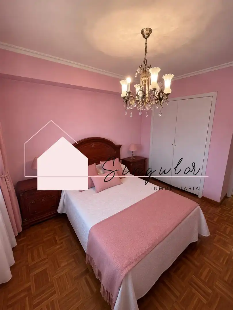 Habitación de Piso en venta en Vigo  con Trastero
