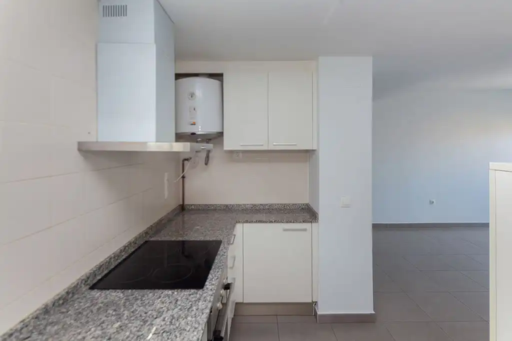 Piso con ascensor en venta en C/ Plus Ultra - Conjunto Res Grupo Simancas -, imagen 10
