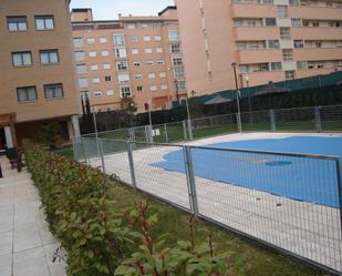 Piscina de Pis de lloguer en  Madrid Capital amb Calefacció, Jardí privat i Parquet