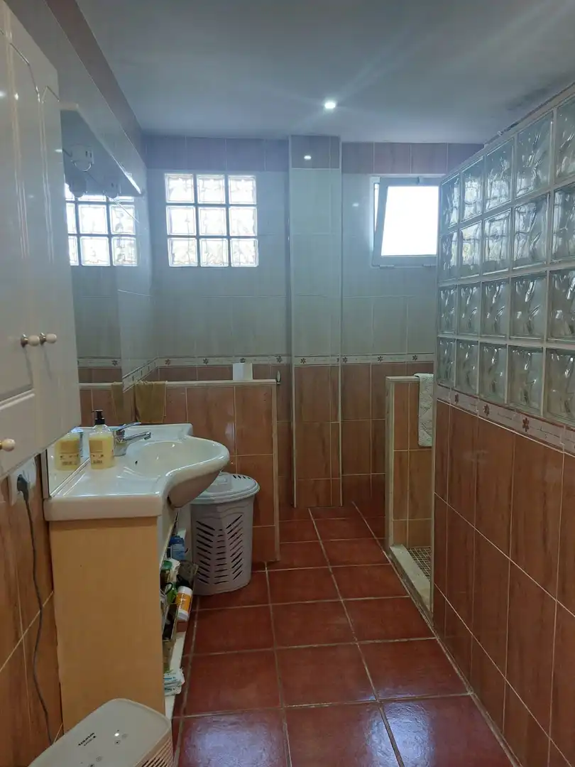Bathroom of Houses for sale in Planes  with Air Conditioner, Private garden and Swimming Pool