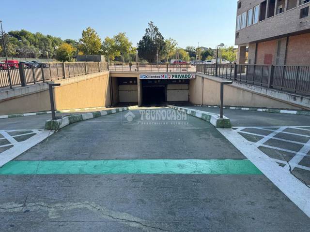 Garaje en Venta en Avda. Cataluña