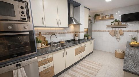 Foto 4 de Planta baixa en venda a Reyes Católicos - Paseo San Antonio, Cuenca Capital