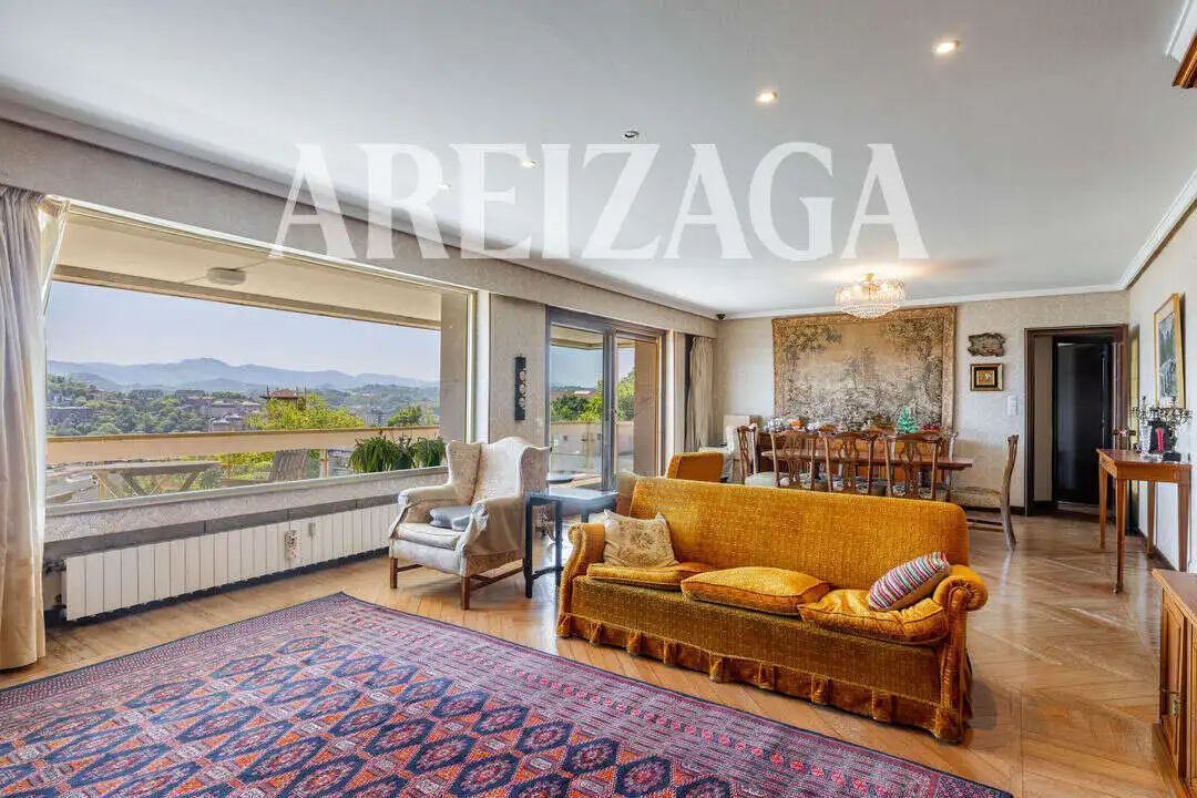Sala de estar de Piso en venta en Donostia - San Sebastián  con Calefacción, Terraza y Trastero