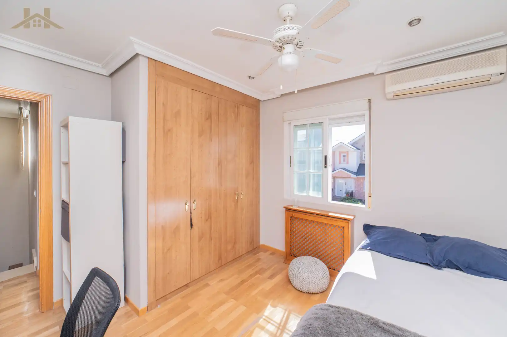 Bedroom of Detached homes for sale in Arroyomolinos (Madrid)  with Air Conditioner, Heating and Private garden