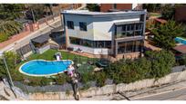 Piscina de Casa o xalet en venda en Corbera de Llobregat amb Aire condicionat i Piscina