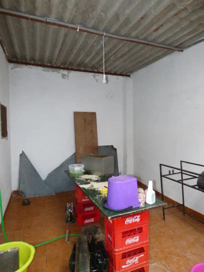 Local en venda en Badajoz amb Aire condicionat