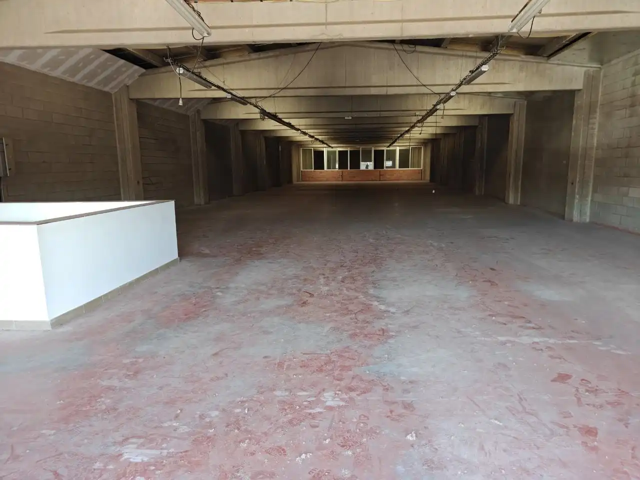 Fabrikhallen zur Miete in Sant Feliu de Llobregat
