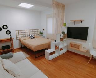 Study to rent in Sta. Marina - San Andrés - San Pablo - San Lorenzo