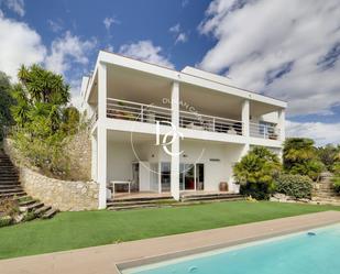 Vista exterior de Casa o xalet en venda en Sitges amb Balcó